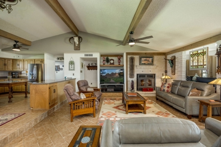 Equestrian Estate for Sale in Chaparral, NM - image 7