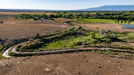 Berkeley Estate Cellars – A Premier Colorado Winery - image 42