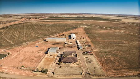 Horse Property For Sale in Tucumcari, New Mexico! - image 5