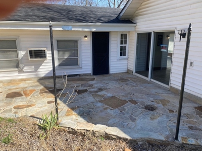 Charming 4-Bedroom Home In Prime In-Town Location! - image 21