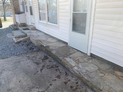 Charming 4-Bedroom Home In Prime In-Town Location! - image 25
