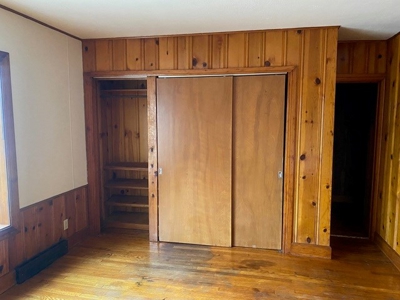 Charming 4-Bedroom Home In Prime In-Town Location! - image 8