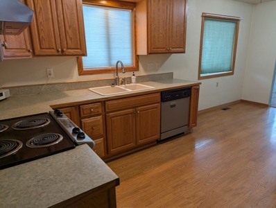 Eastern Oregon Two Bedroom Home - image 3