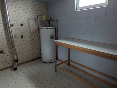 Eastern Oregon Two Bedroom Home - image 2