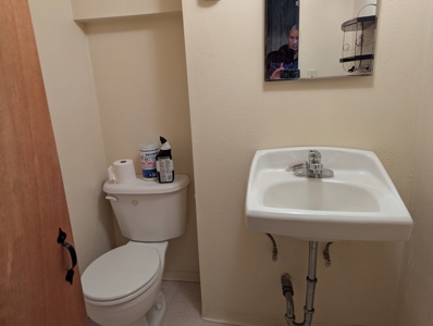 Eastern Oregon Two Bedroom Home - image 1