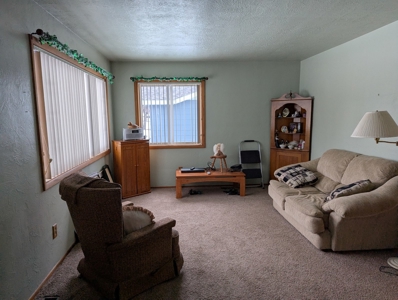 Eastern Oregon Two Bedroom Home - image 12