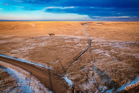 6.77 Acre Lot In Glasgow, Montana - image 4