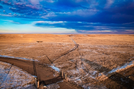 6.77 Acre Lot In Glasgow, Montana - image 2