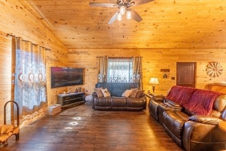 Hobby Farm for Sale in Oregon County Missouri - image 11