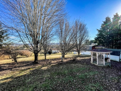 Home For Sale In Wytheville VA - image 37
