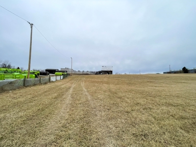 Prime Industrial-Zoned Property For Sale In Wytheville VA - image 8