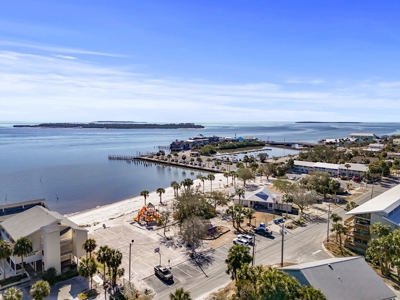 Charming 2BR/2BA Condo in Cedar Key, Florida. Full furnished move in ready. - image 17