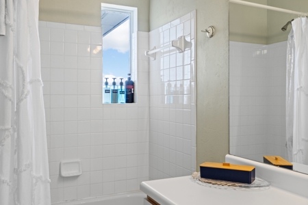 Charming 2BR/2BA Condo in Cedar Key, Florida. Full furnished move in ready. - image 32