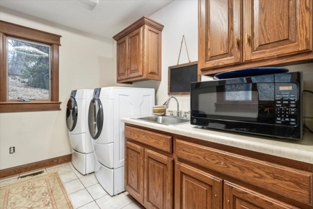 West Plains Missouri Home in Town Near Downtown - image 12