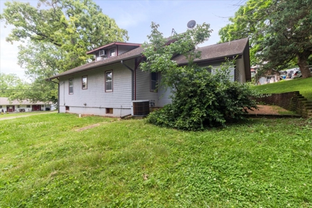 West Plains Missouri Home in Town Near Downtown - image 26