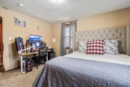 West Plains Missouri Home in Town Near Downtown - image 15