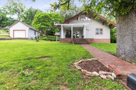 West Plains Missouri Home in Town Near Downtown - image 21