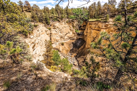 Kid Curry Hideout-Unique Opportunity In The Missouri Breaks - image 7