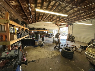 Turnkey Tire Shop and Commercial Building on 2 Acres - image 10