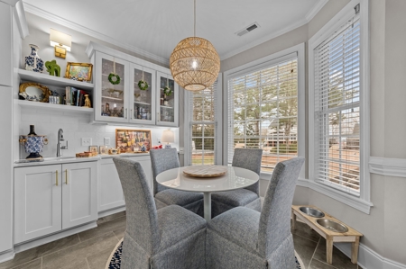 Stunning Home in Washington's Premier Neighborhood - image 15