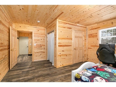 Farmhouse-Style Home on 5+ Acres For Sale near Moose Lake MN - image 17