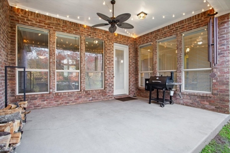 Located in Gated Community with access to River - image 9
