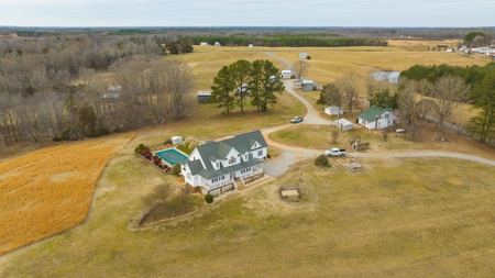 Country Home and Farmland for Sale in Jetersville, VA - image 1