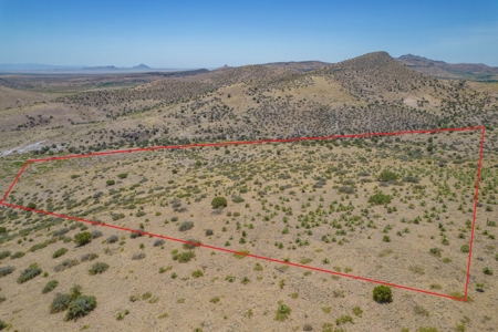 Land for Sale in Hillsboro, New Mexico - image 3