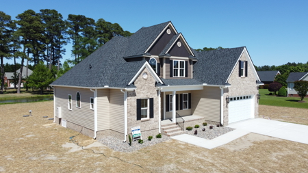 Custom Home in Bailey, NC - Close to Raleigh & Wilson! - image 1