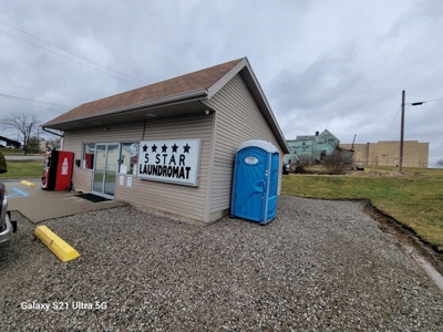Woodsfield OH Well Established Turn Key Laundromat - image 1