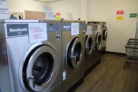 Woodsfield OH Well Established Turn Key Laundromat - image 4