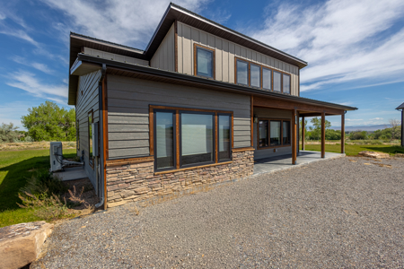 Colorado Short Term Rental Homes on 40 Acres - image 27
