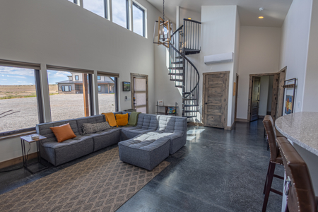 Colorado Short Term Rental Homes on 40 Acres - image 29
