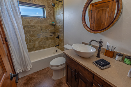 Colorado Short Term Rental Homes on 40 Acres - image 20