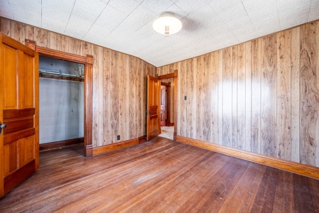 Harlan, Ia -4 Bedroom Family Home With Extra Garage Storage - image 21