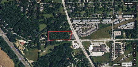 Versatile Commercial Opportunity in Traders Point - image 4