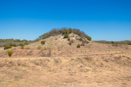 Dream Home! High-End Custom Barndominium in Early, TX on 56 Acres - Hunting, Fishing - image 34