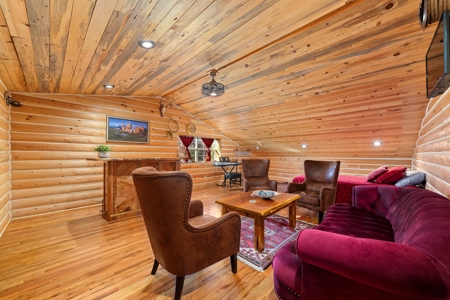 Dream Home! High-End Custom Barndominium in Early, TX on 56 Acres - Hunting, Fishing - image 19