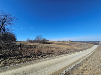 Forty Acres with a View! - image 7