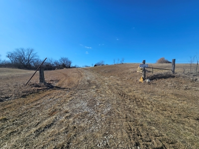 Forty Acres with a View! - image 9