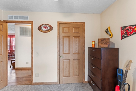 20 Acres And 1800 + Sq Ft Home For Sale Maysville Mo - image 26