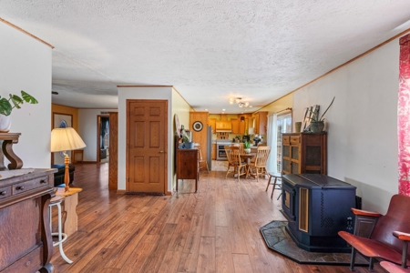 20 Acres And 1800 + Sq Ft Home For Sale Maysville Mo - image 15