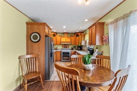 20 Acres And 1800 + Sq Ft Home For Sale Maysville Mo - image 17