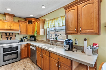 20 Acres And 1800 + Sq Ft Home For Sale Maysville Mo - image 18