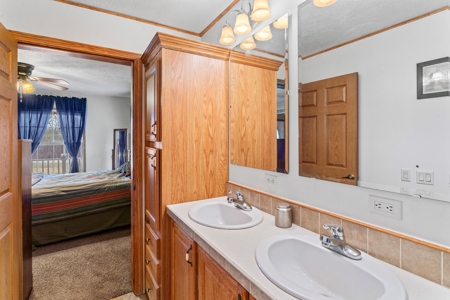 20 Acres And 1800 + Sq Ft Home For Sale Maysville Mo - image 13