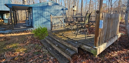 Lakefront Paradise: 4-Building Retreat Near Kerr Lake, VA - image 2