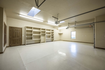 Custom-Built Home for Sale on One Acre in Las Cruces, NM - image 32