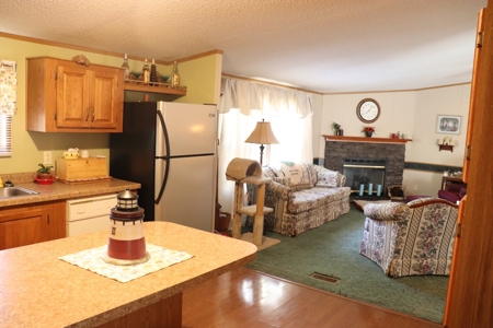 Ranch Home on Large Lot With Barn For Sale in Croton, Ohio! - image 14