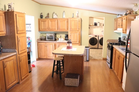 Ranch Home on Large Lot With Barn For Sale in Croton, Ohio! - image 15