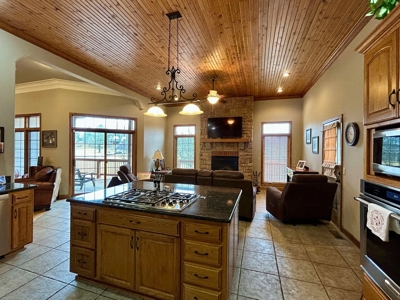 Spacious Home on 2.5 Acres with In-Ground Pool in Ava, MO - image 22